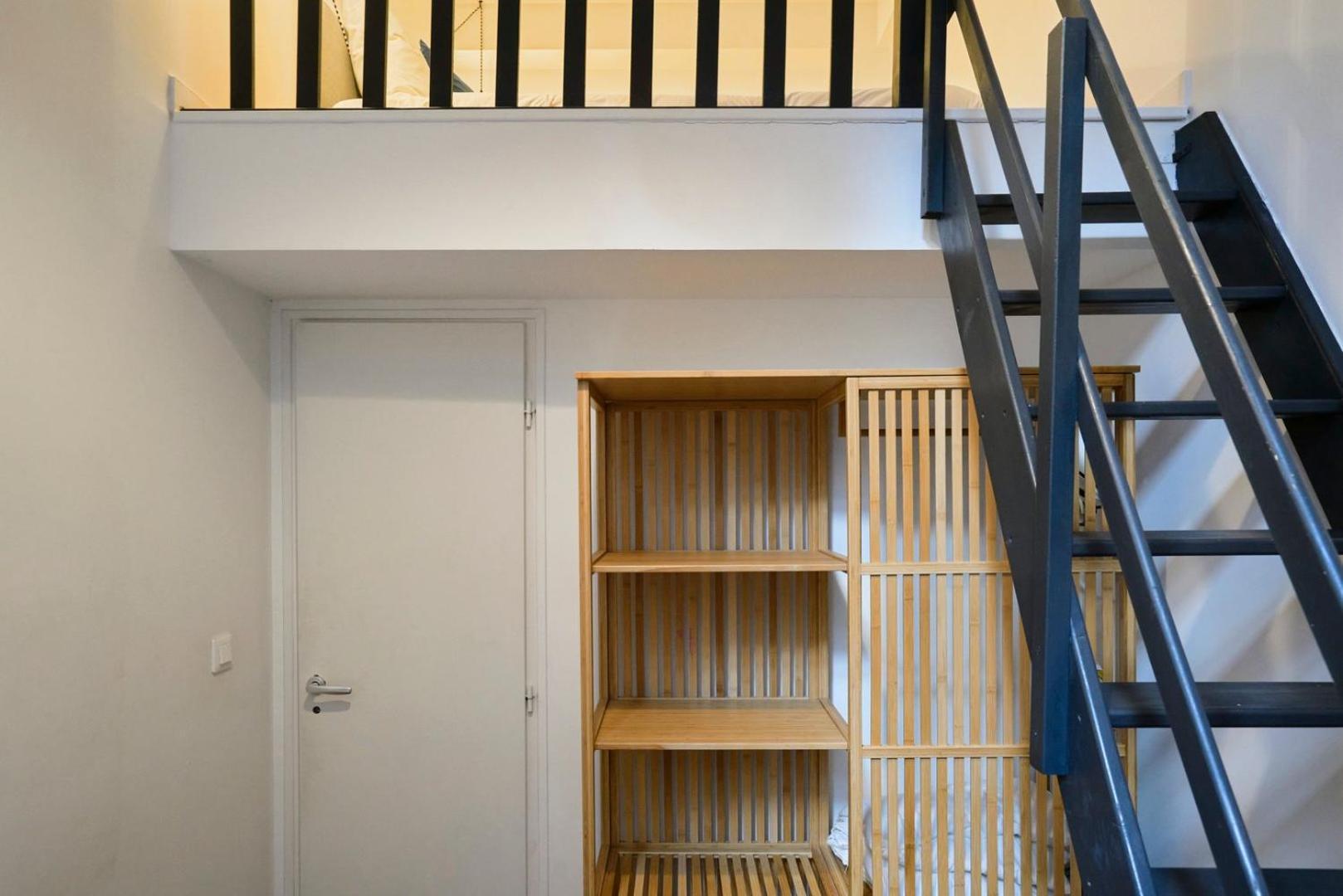 Bright 3-bedroom 2-bathroom Flat. Rijsel